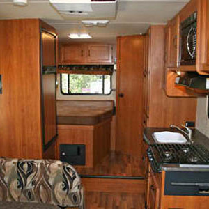 ACA Motorhome – 5 Berth – living area