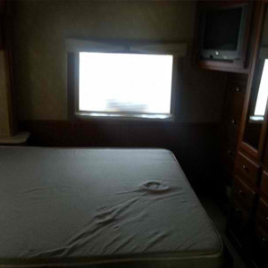 CMH Georgetown Bunkhouse #3 – 7 to 8 Berth – bedroom