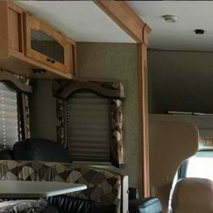 CMH Jayco Seneca #2 – 7 to 8 Berth – cabinet