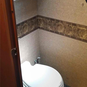 CMH Newmar Dutchstar – 6 to 7 Berth – toilet