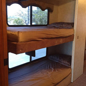 CMH Winnsport Bunkhouse – 7 to 8 Berth – bunk