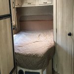 EMH Coachmen Freelander 1 Slide-out – 5 to 6 Berth – bed