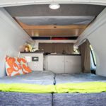 ta-hitop-campervan-4-5-berth-interior-bed