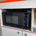 ta-hitop-campervan-4-5-berth-microwave