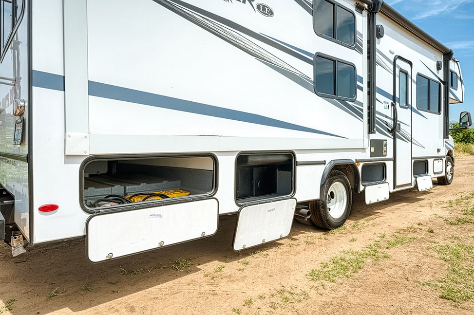 El Monte RV C Family Sleeper-Exterior_small_cargo