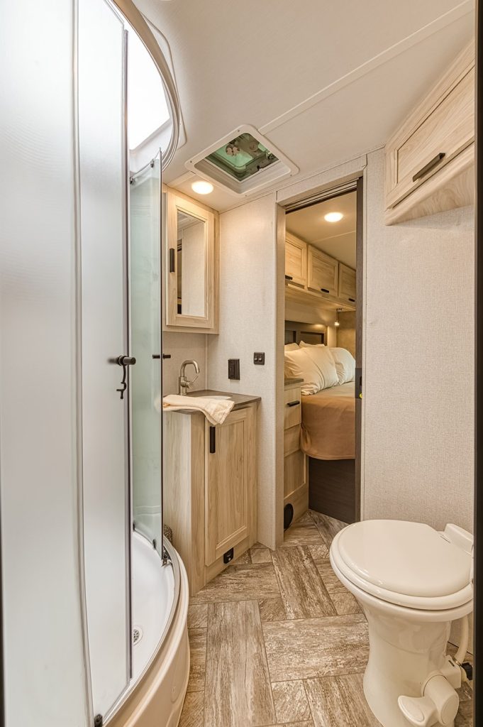 El Monte RV C Family Sleeper-Interior_bathroom_vertical