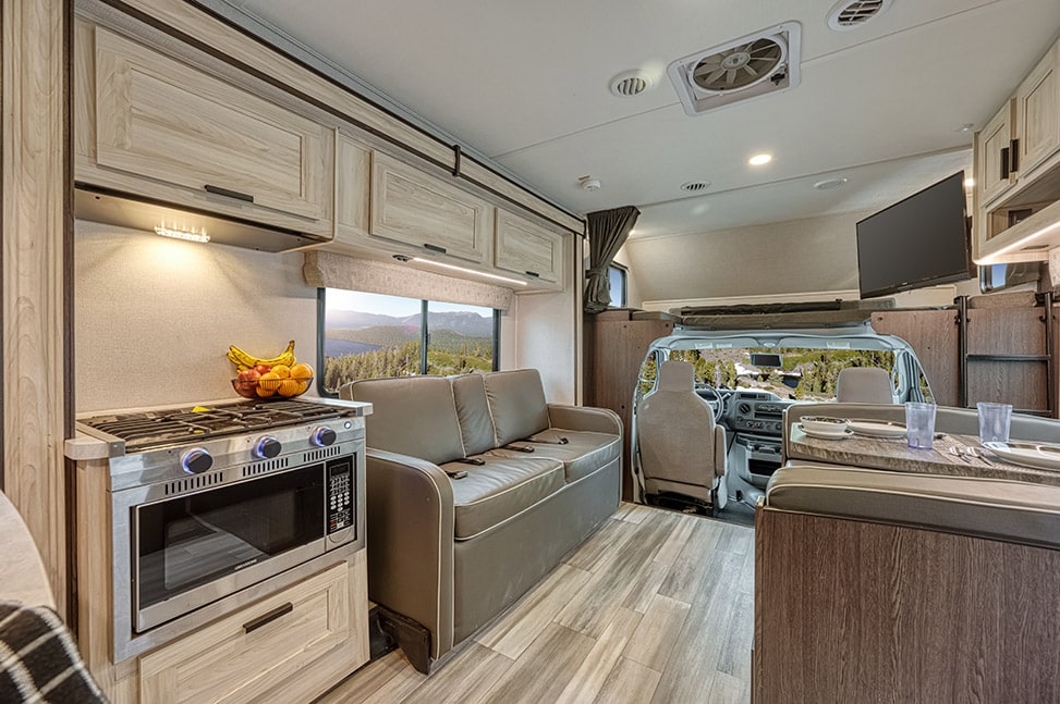 El Monte RV C Family Sleeper-_Interior