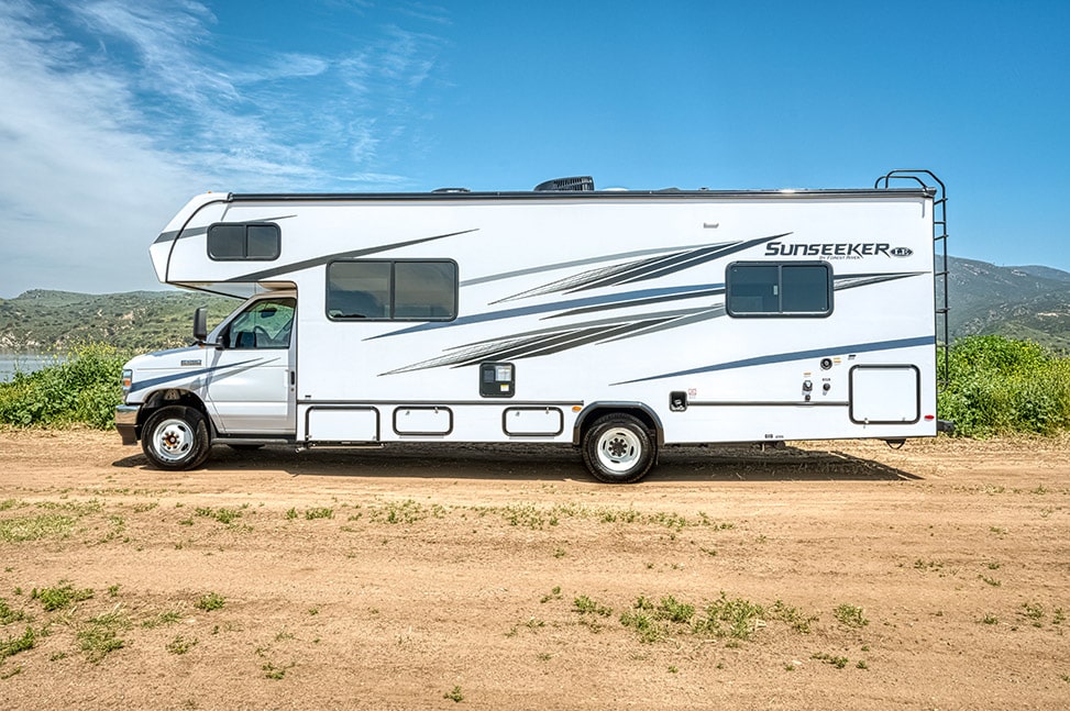 El Monte RV Class C Large-Exterior_front_side_horizonal