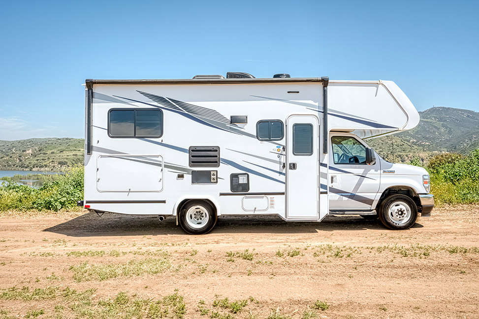 El Monte RV Class C Small-Exterior_awning_closed_side