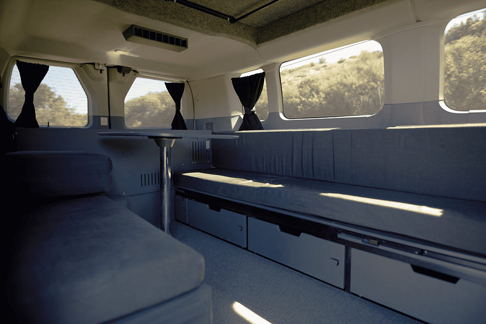 Escape Campervans Del Mar-5 Berth-interior (4)