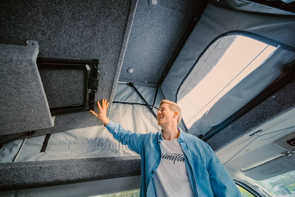 Escape Campervans Del Mar-5 Berth-lifestyle (1)