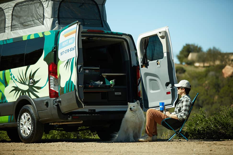 Escape Campervans Del Mar-5 Berth-lifestyle