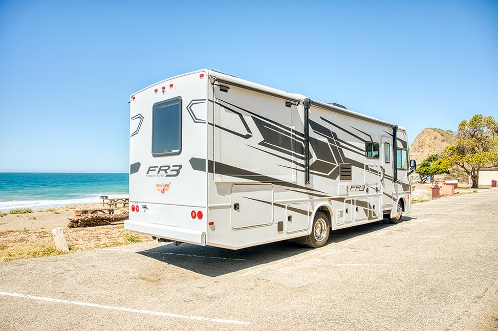 Road Bear RV Class A 30-32' With Slide-Out-Exterior_rear