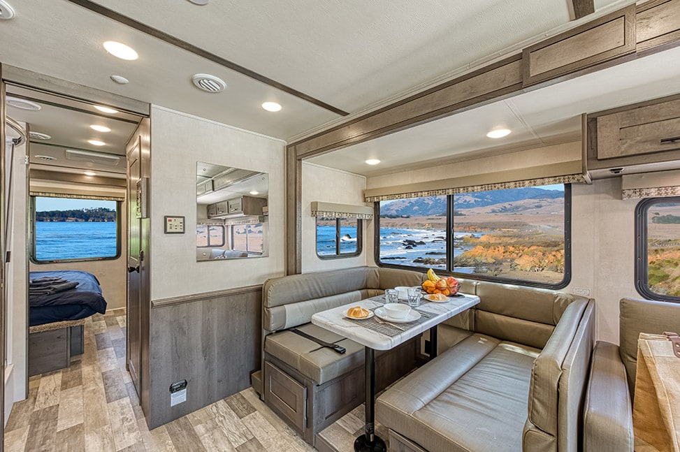 Road Bear RV Class A 30-32' With Slide-Out-Interior_dining_table
