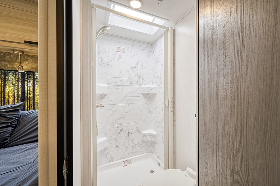 Road Bear RV Class C 23-25-Class C 23-25-bathroom_horizontal