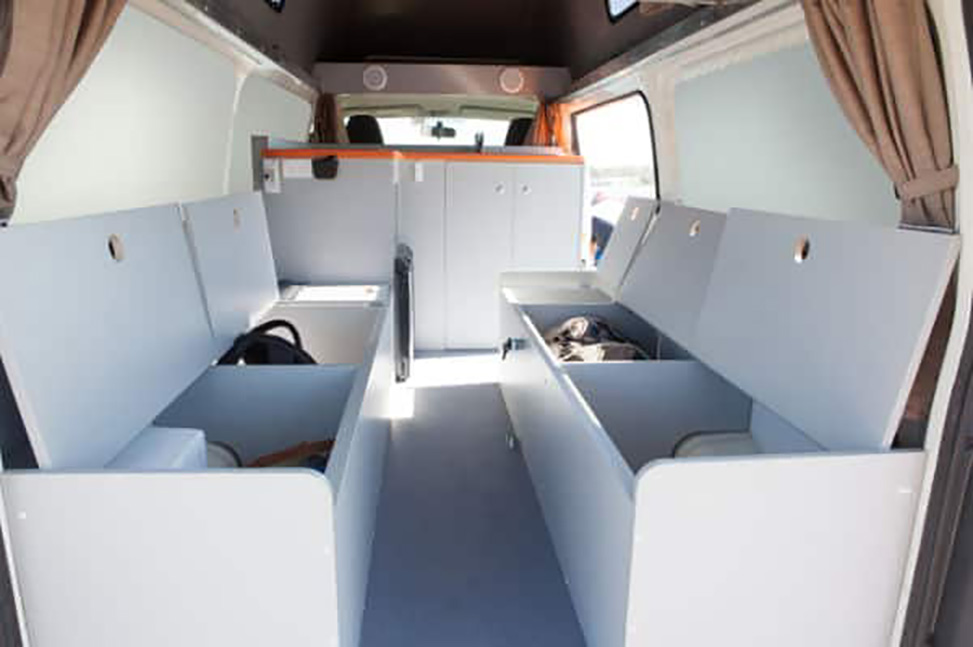Travellers Autobarn Hitop Campervan-3-Berth-Storage